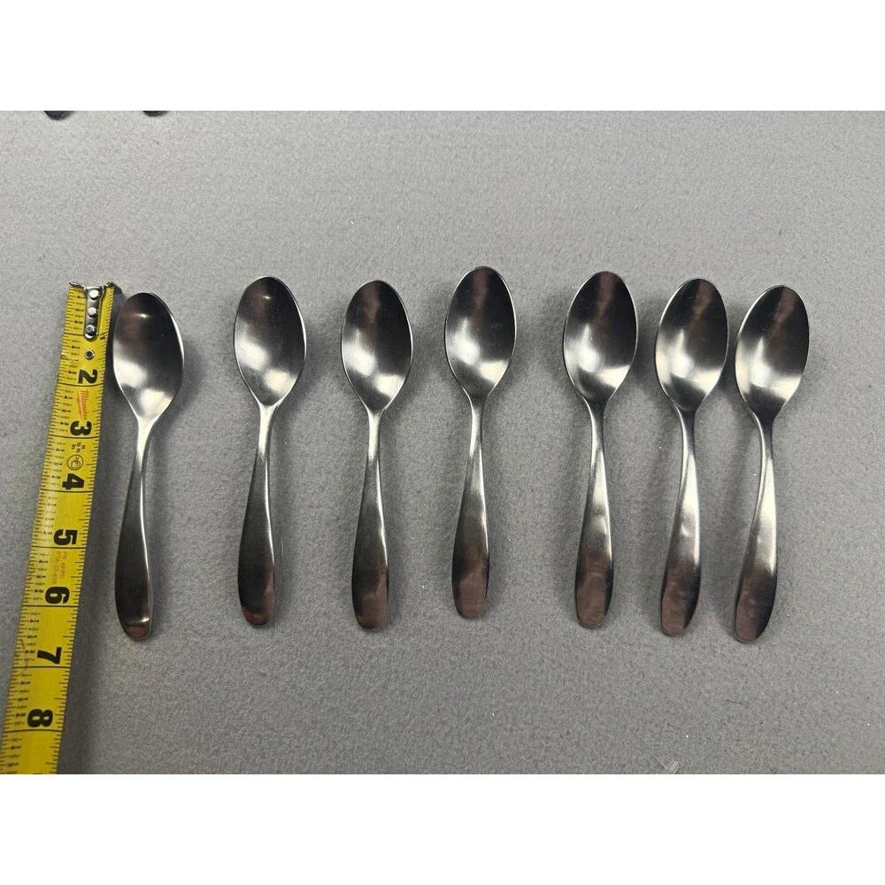 Oneida 18/10 Stainless Steel Spoons Set of 7 Korea Silver Glossy Contemporary